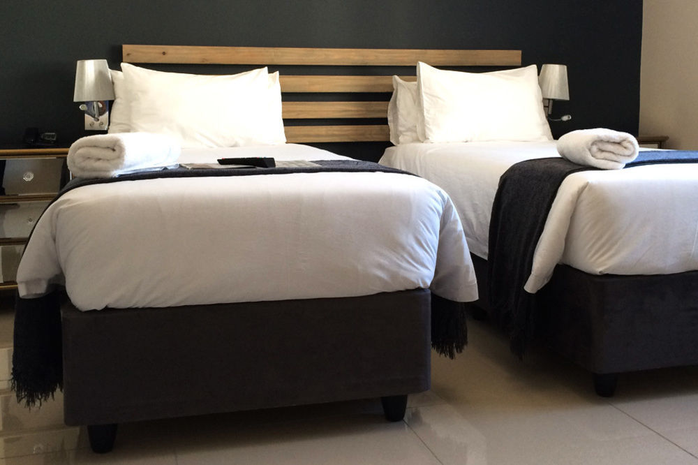 New National Hotel And Conference Parow Esterno foto
