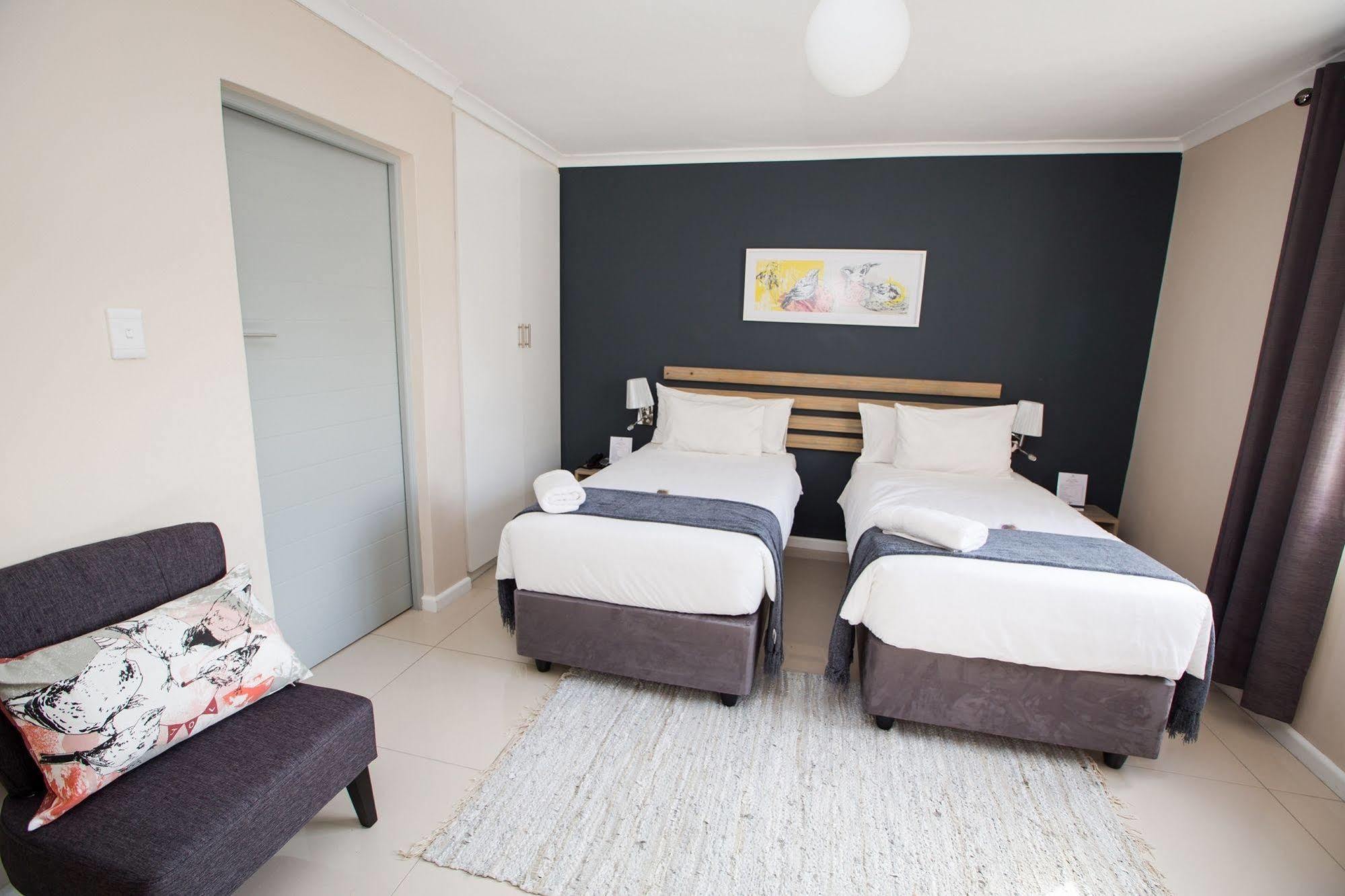 New National Hotel And Conference Parow Esterno foto